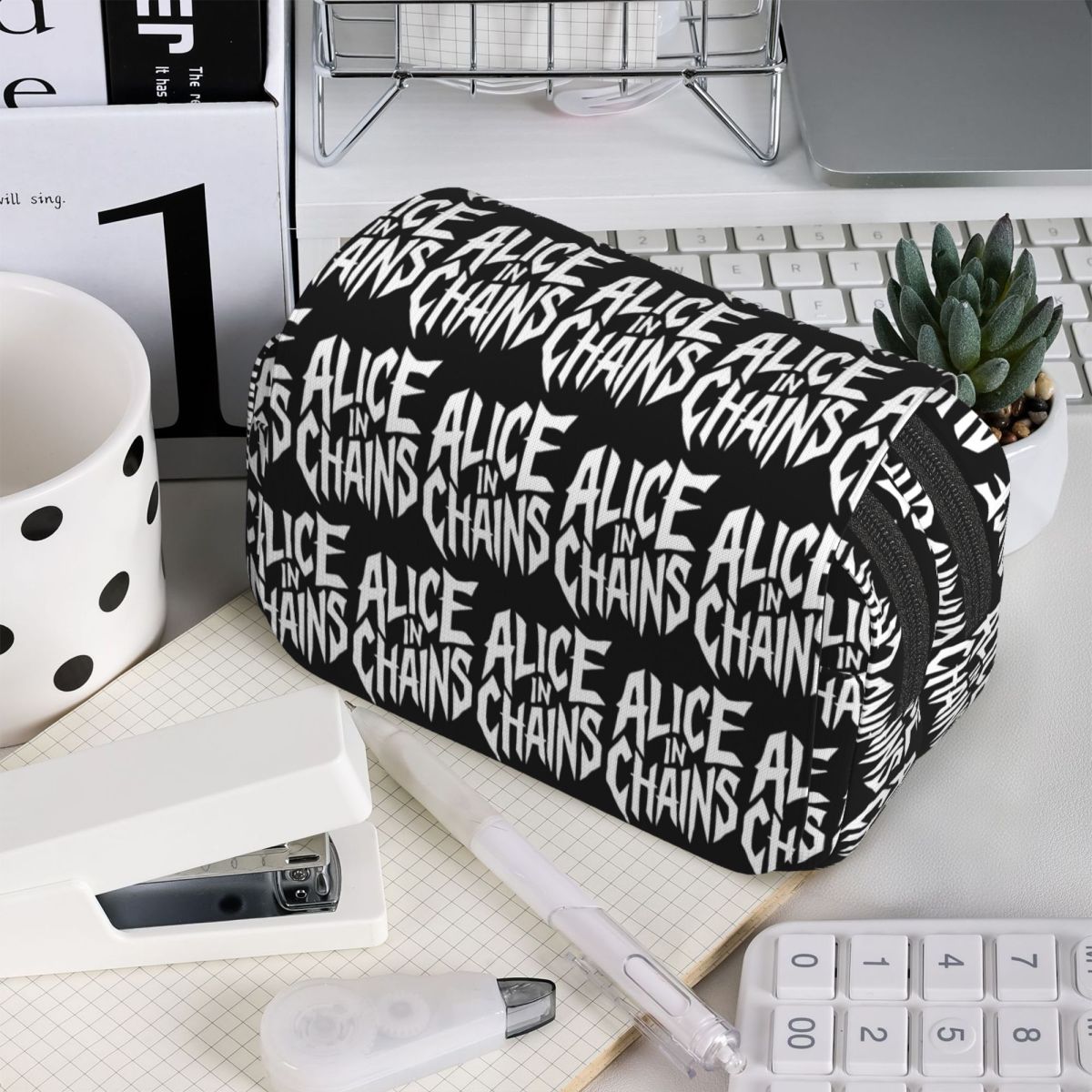 Stationery And Office Supply Chain - Estojo de Lápis Alice In Chains